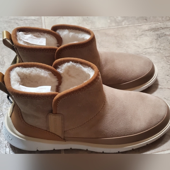 NWT Cole Haan zerogrand bootie, water resistant 6.5 - Picture 6 of 6